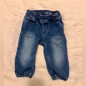 BABY GAP DENIM JOGGERS, Size 12-18 months